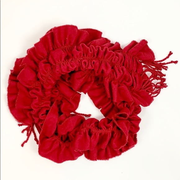 ❤️Hearts on Fire Red Shades BUNDLE Mixed Scarves❤️ - Picture 5 of 16